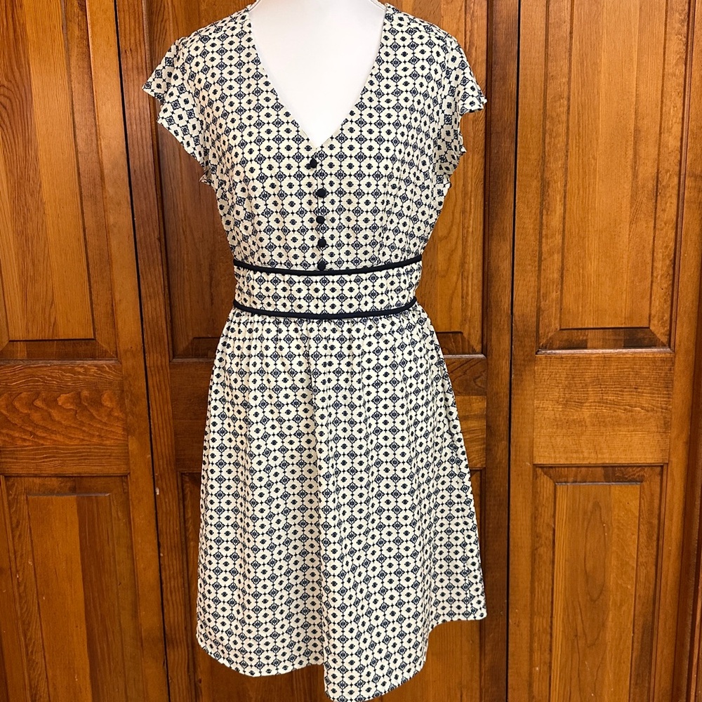 Monteau Geometric Navy & Cream Print V-Neck Dress Large